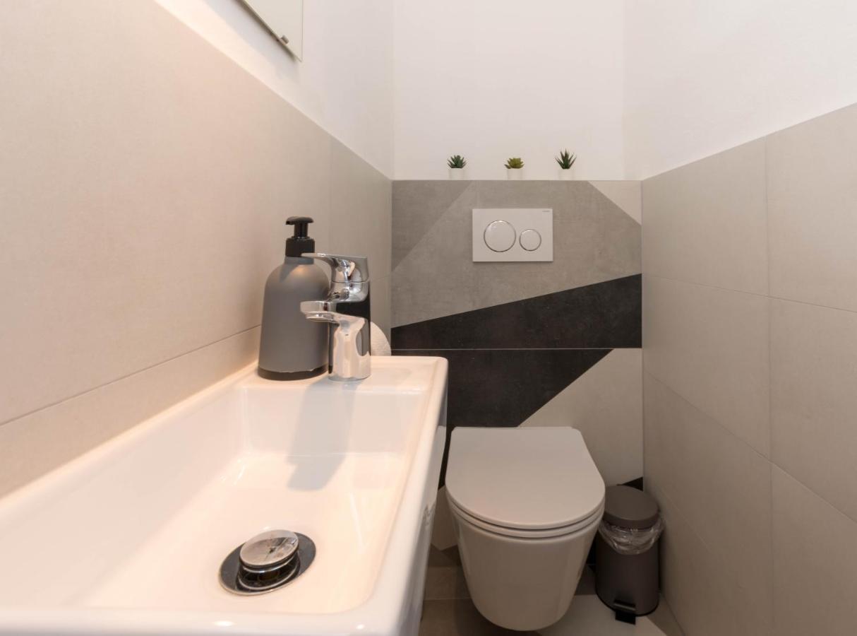 Nona Mileva Apartment Pula Ngoại thất bức ảnh